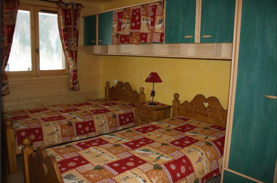 Le Chalet D'Ulysse Arâches Rom bilde